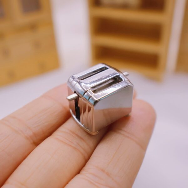 Wholesale Doll Accessories: Simulation Mini Alloy Bread Maker Kitchen Scene