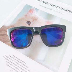 Sand Black Blue Mercury