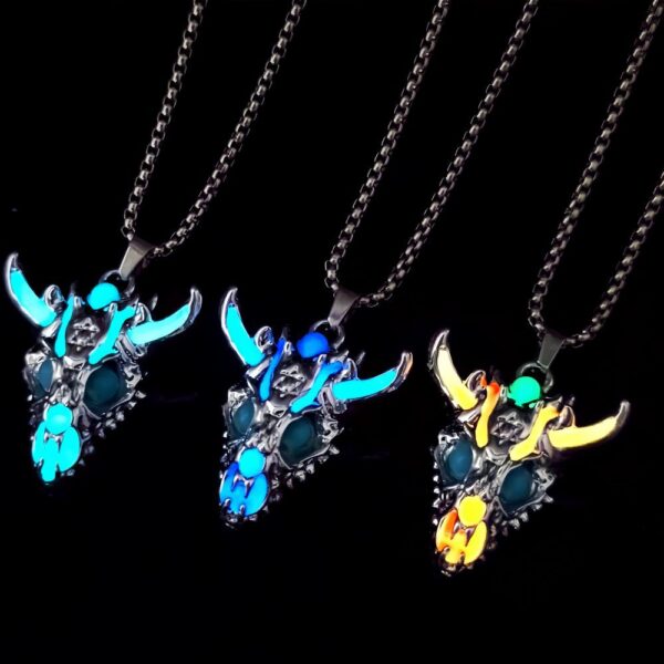 Wholesale Skull Animal Head Luminous Necklace Alloy Faucet Luminous Sweater Chain