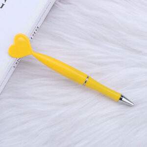 Black 1.0mm ballpoint pen / Macaron yellow