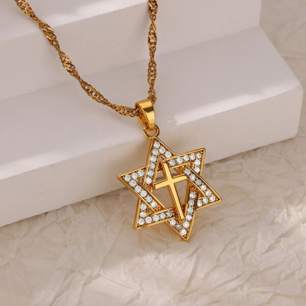 Wholesale Copper Micro-inlaid Zircon Fashion Snake Cross Necklace