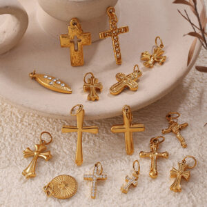 Wholesale Stainless Steel Cross Pendant Necklace