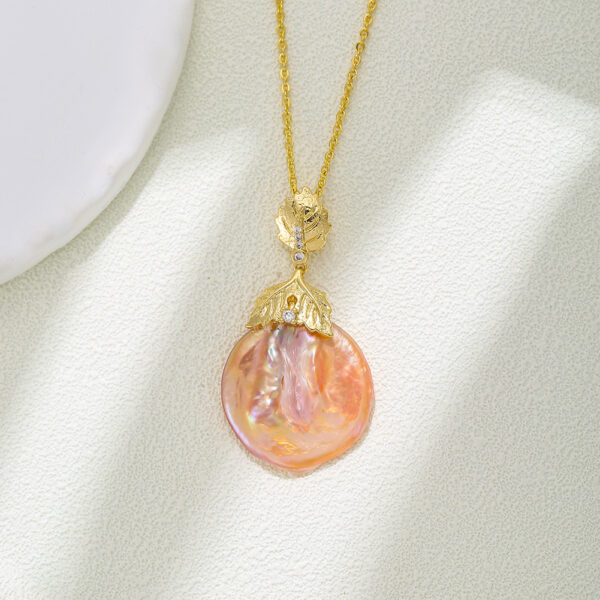 Wholesale Baroque Pendant Freshwater Pearl Luxury Necklace