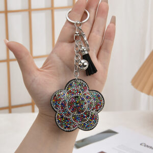 Tassel style mixed color black / Keychain + plum blossom