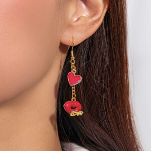 Love mouth earrings