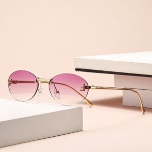 Gold frame fades to pink