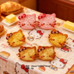 Cat bread slices [randomly mixed, please note if you need to specify]
