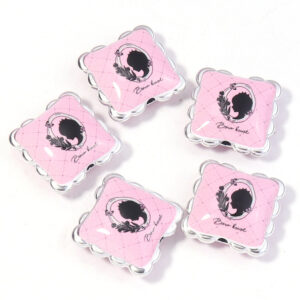 Pink girl / Size: 25mm aperture 2.9mm