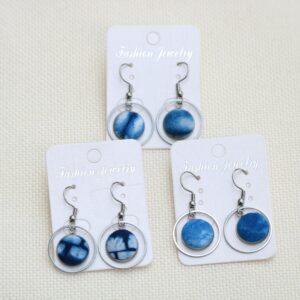 No. 11 tie-dye color will be sent randomly