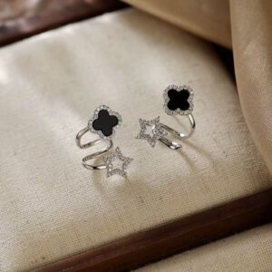 Silver + black petals four-leaf flower