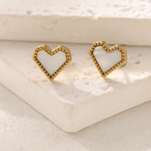 1129 white earrings / 18K