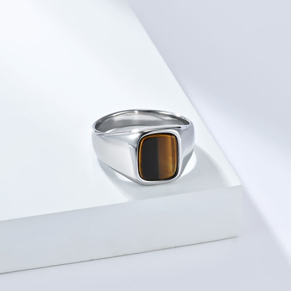 O1CN01eBGfUu2860qzQE0lu_2816597882-0-cib Wholesale Smooth black stone tiger eye gemstone titanium steel ring