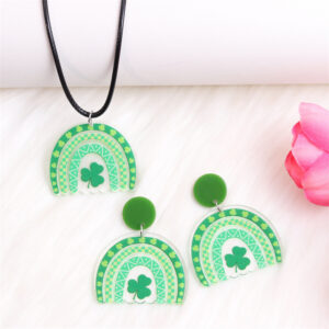 Semicircle Clover-suit