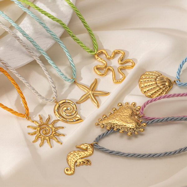 Wholesale Taina European and American Stainless Steel Necklace Women's Niche Design Colorfulful Rope Braided Shell Starfish Shell Necklace Trendy