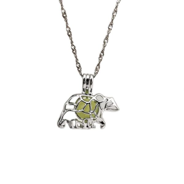 Wholesale Luminous Polar Bear Pendant Glowing Alloy Necklace