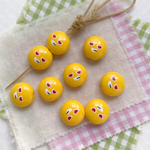 4 # Yellow - round (one)