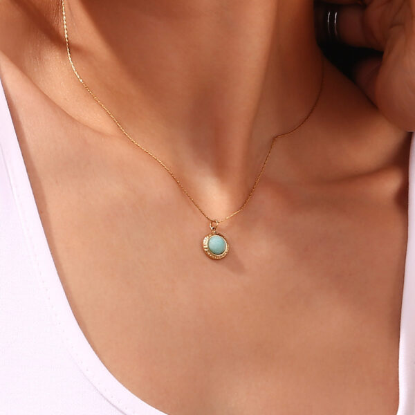 Wholesale Stainless steel necklace with 18K gold plated natural stone eyes and seashells