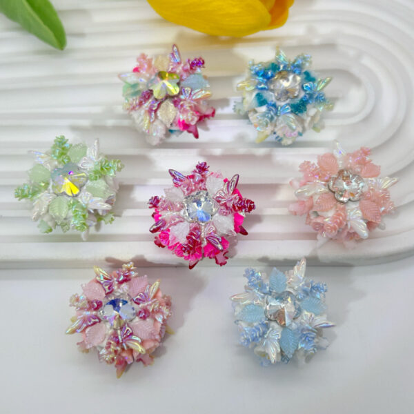 O1CN01eTp3St1QqPrWUvHQI_2215566152027-0-cib Wholesale Butterfly bouquet, pentagram, zircon beads