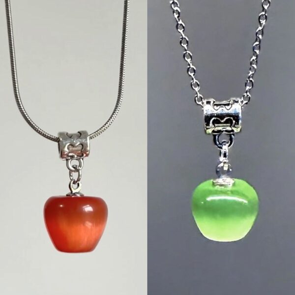 Wholesale Electroplated red green apple acrylic necklace