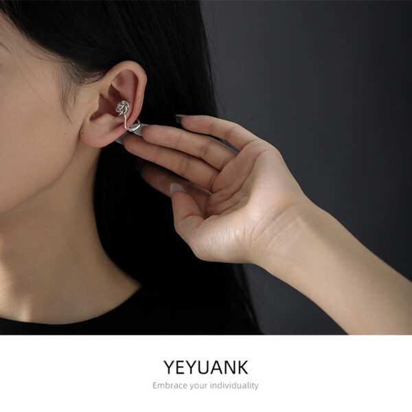 O1CN01elkUvn2KdEsYFdsOv_2208490579579-0-cib Wholesale Rose-shaped inlaid glass bead clip-on earrings (for non-pierced ears)