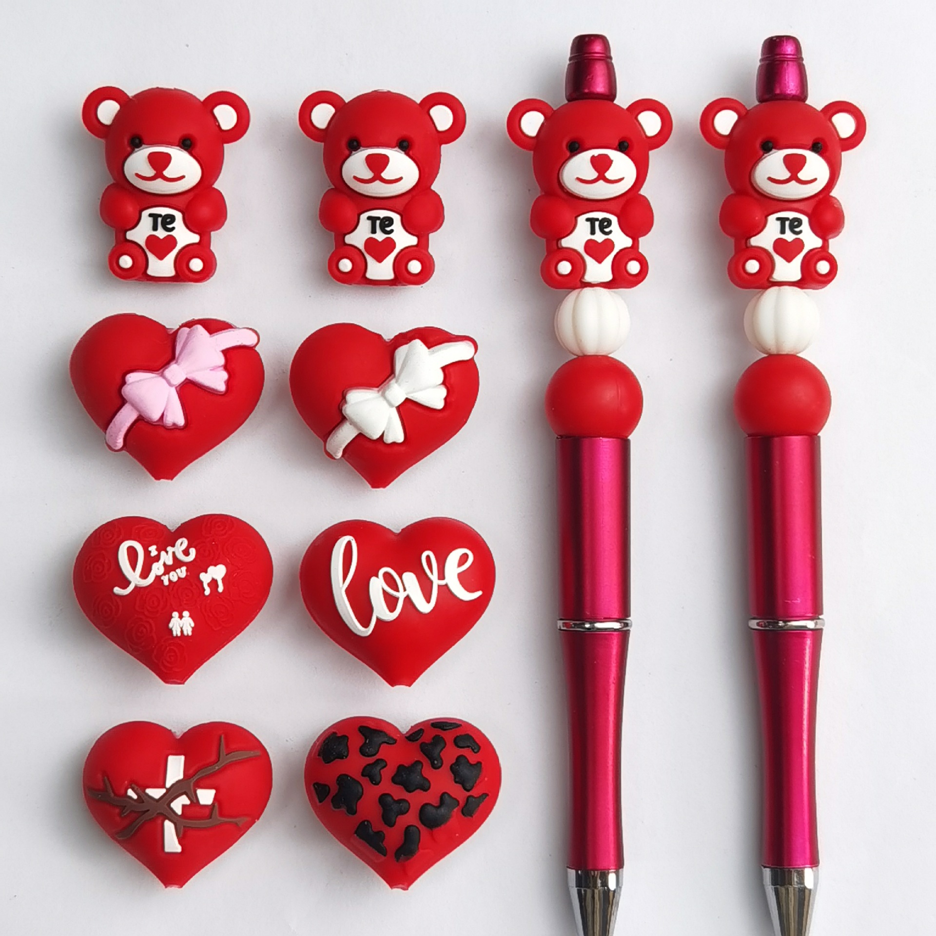 Wholesale Factory New 3D Valentine's Day Silicone Heart Beads DIY Beaded Jewelry Bracelet Aessories Glue Beads