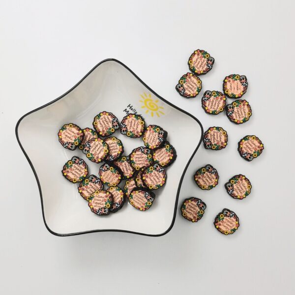 O1CN01euCDBx2FO3f5ndyfl_2216349148869-0-cib Wholesale 10pcs Cartoon Letters Leopard Print Flowers Creative Silicone Beads