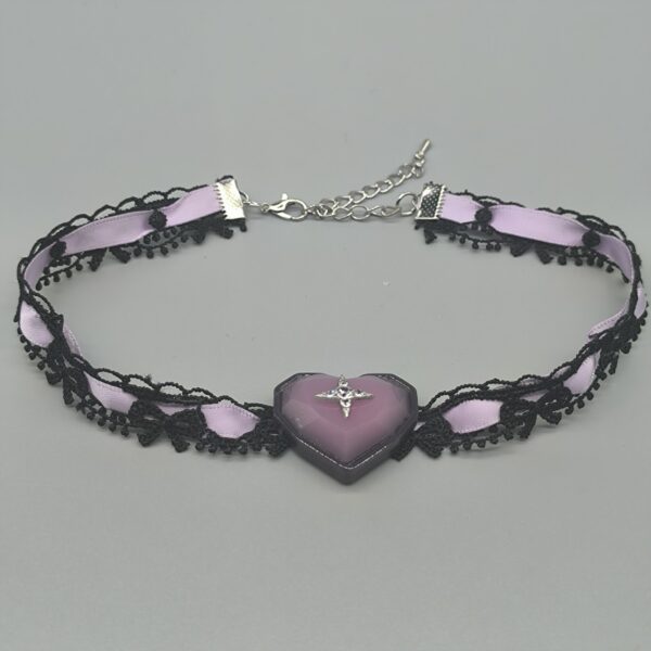 Wholesale Love lace cross, sweet and cool collarbone chain