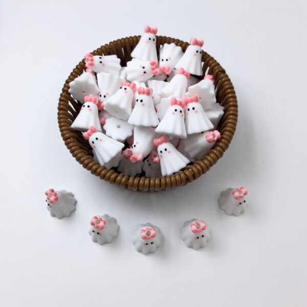 Wholesale 10pcs 3D Hot Sale Halloween Hot Sale White Ghost Three-dimensional Silicone Cartoon DYI Beads