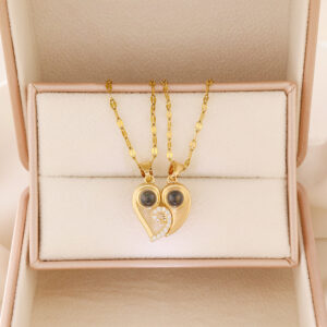 11 medium kc gold a-1059 (magnetic necklace)