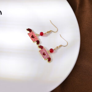 A pair of envelope wings