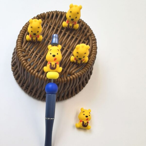 Wholesale 10pcs 3DHot Selling New Three-dimensional Silicone Cartoon DYI Beads