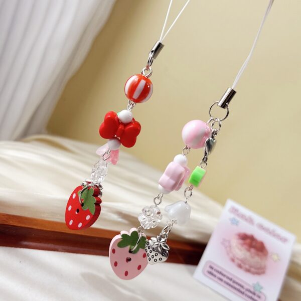 Wholesale Cartoon Cute Red Pink Wooden Strawberry Keychain