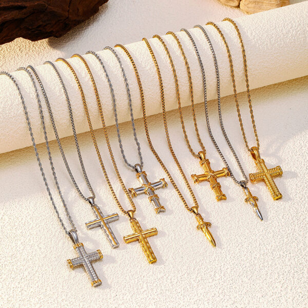 O1CN01fKFVnr2D0aDg5IEkG_2213350918547-0-cib Wholesale Titanium Steel Cool Style Versatile Cross Necklace