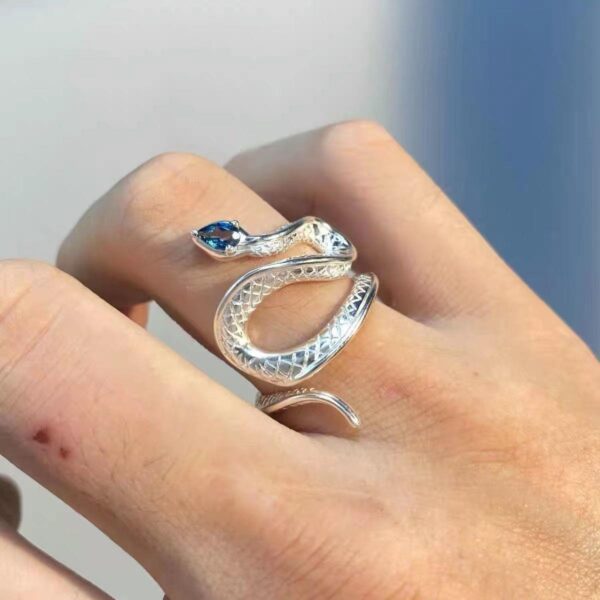 O1CN01fLbUux1l5Ktq170IK_2216005864767-0-cib Wholesale Silver inlaid colorful topaz snake ring