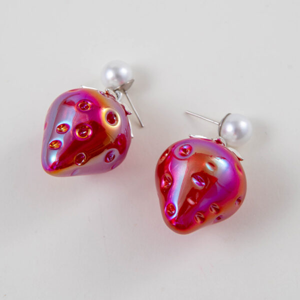 Wholesale Strawberry Earrings Lover Strawberry Earrings Women
