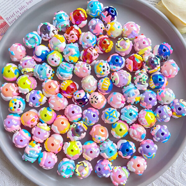 Wholesale Cartoon acrylic heavy hand-painted beads
