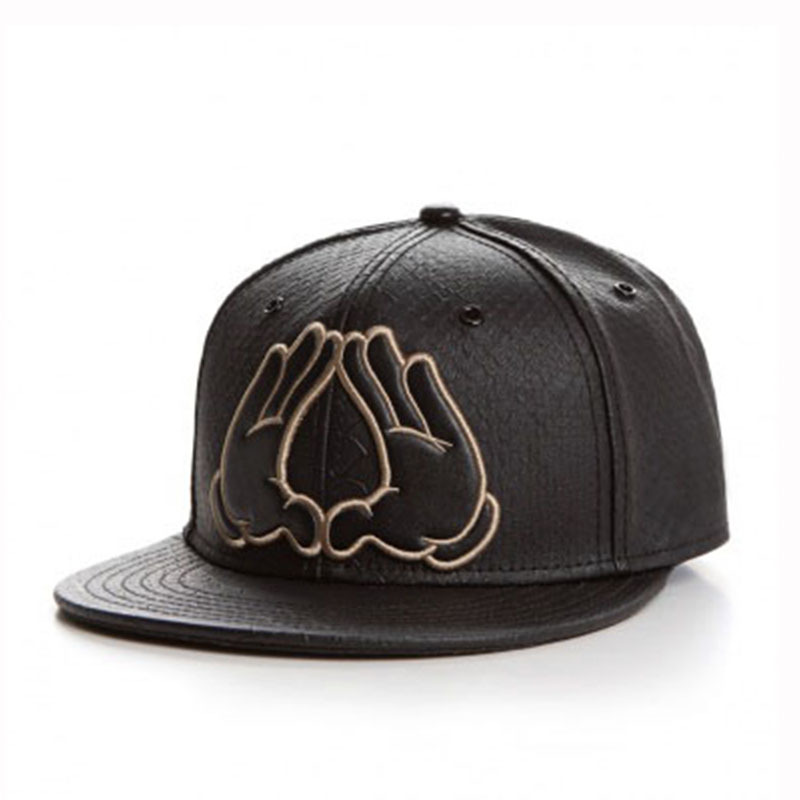 Wholesale Black leather hands foreign trade wholesale style flat cap outdoor adult srts sunshade travel hip-hop baseball cap