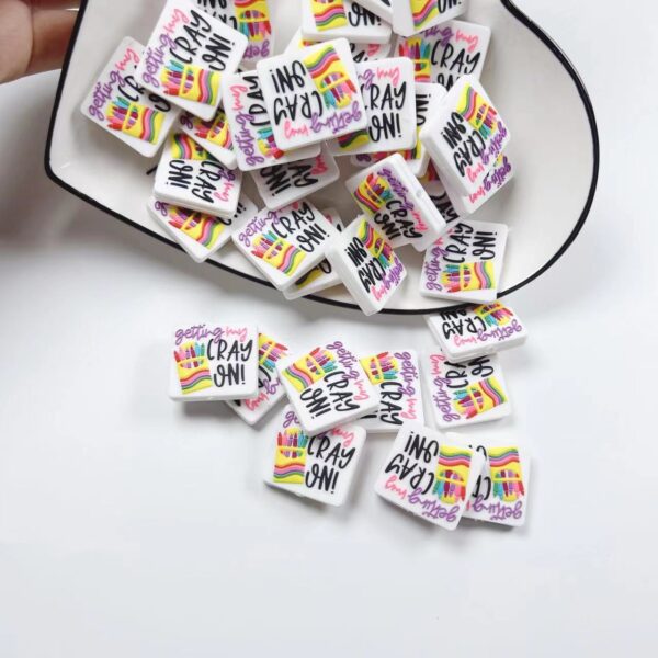 Wholesale 10PCS Cartoon Crayon Brand Silicone Cartoon Beads