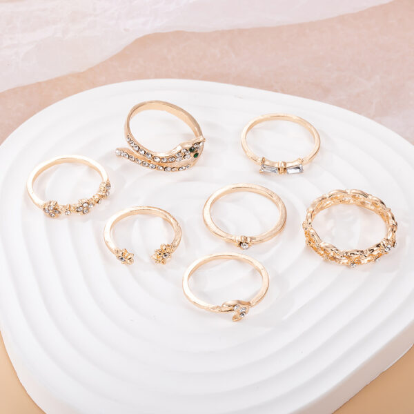 Wholesale Geometric Joint Ring Cut Out Moon Snake Ring Set Ring