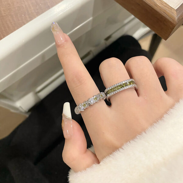 Wholesale Vintage Olive Green Zircon Personalized Open End Ring