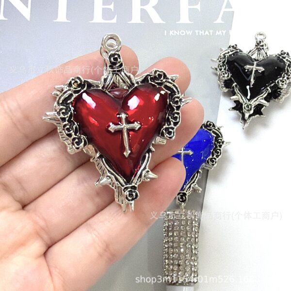 Wholesale 10pcs Thorn Dark Gothic Peach Heart Pottery Mud Straight Hole Beads