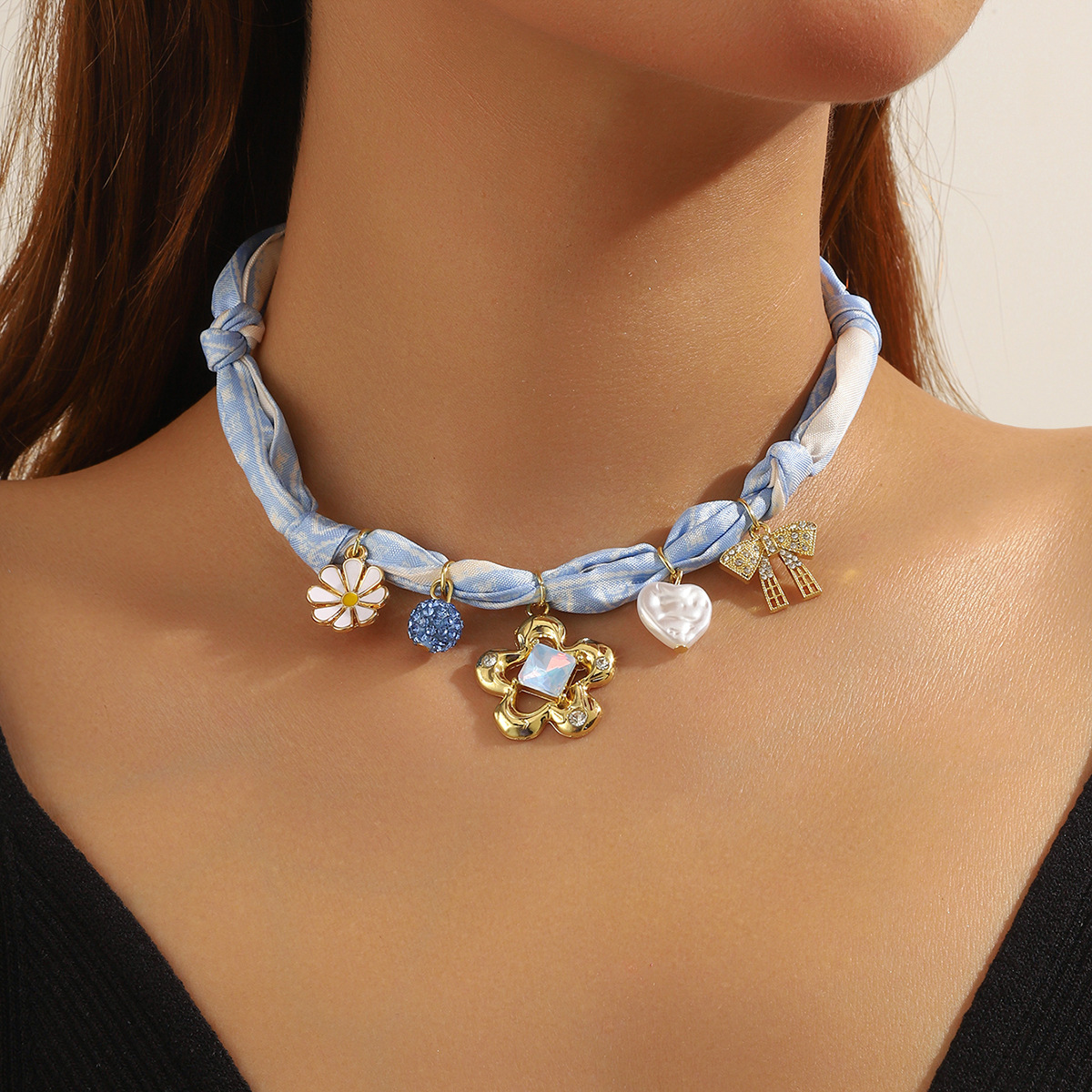 Wholesale Silk f Necklace Light Luxury Fashion Christmas Bow Niche Silk f Necklace