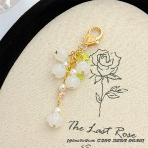White lily of the valley-love button / Individual package