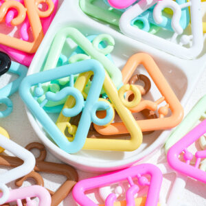 Wholesale Corner question mark perforated acrylic beads