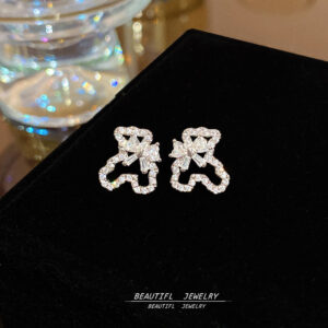 Wholesale Flower Earrings Luxury Earrings Ear Studs