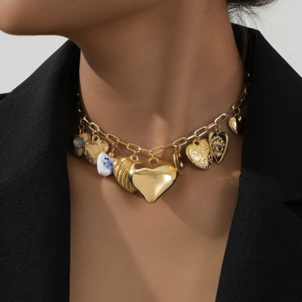 Wholesale Vintage multi-element metal tassel heart-shaped necklace