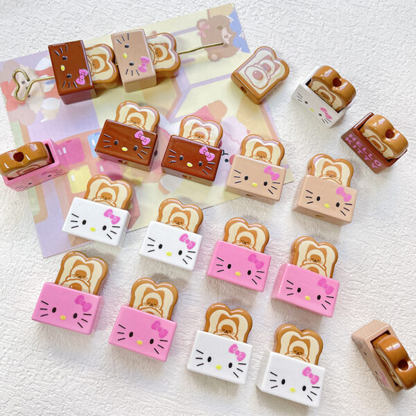 Wholesale 10pcs Cartoon Cute Bread Cat Acrylic Beads