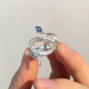 Topaz Spirit Snake Ring [Blue]] / One size fits all