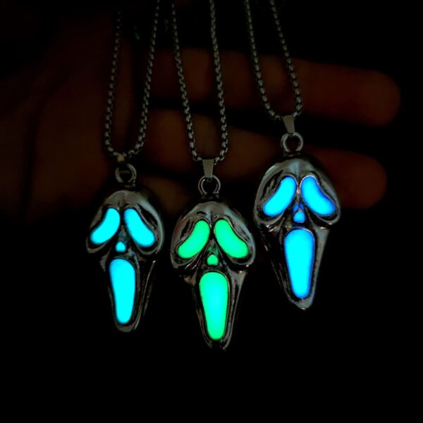 Wholesale Skeleton head glowing mask necklace