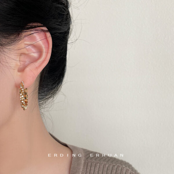 Wholesale Diamond inlaid electroplated circular geometric earrings